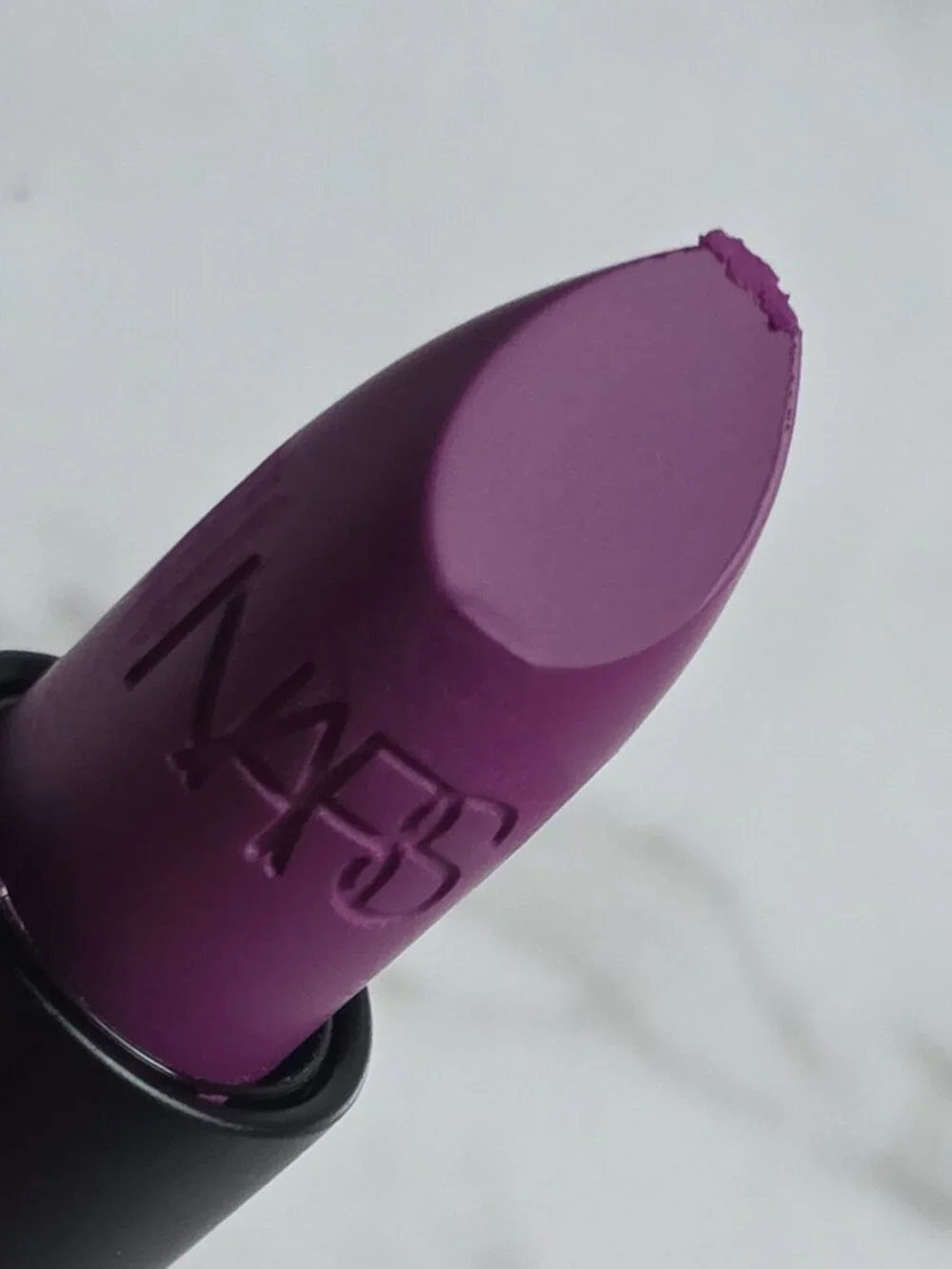 NARS CANDY STRIPPER Lipstick (0.12 oz.)